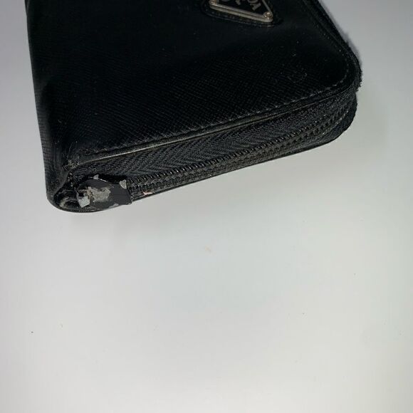 💥AUTHENTIC💥 Prada Saffiano Leather Compact Wallet Black - Picture 5 of 10